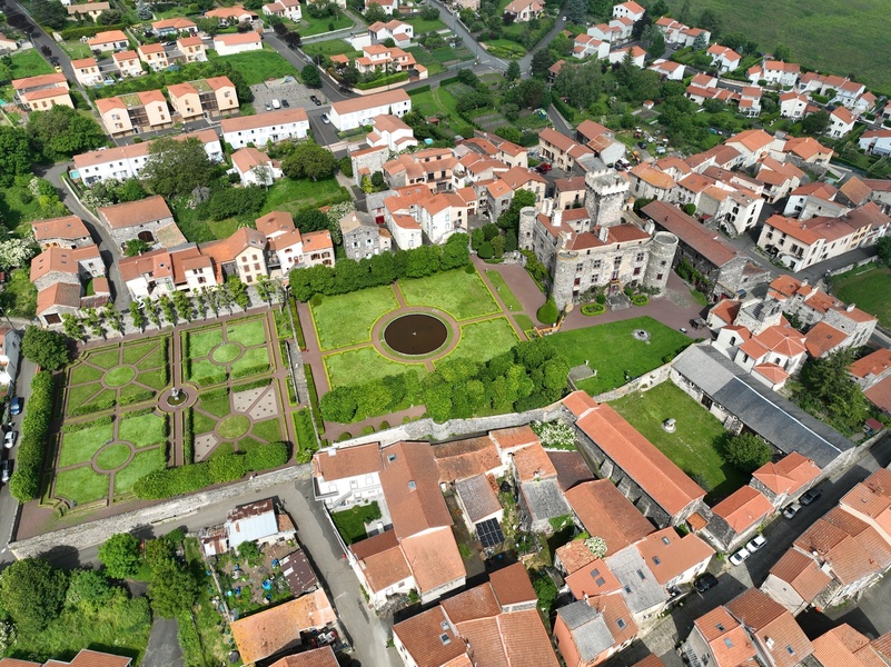 JARDINS DU CHÂTEAU D'OPME